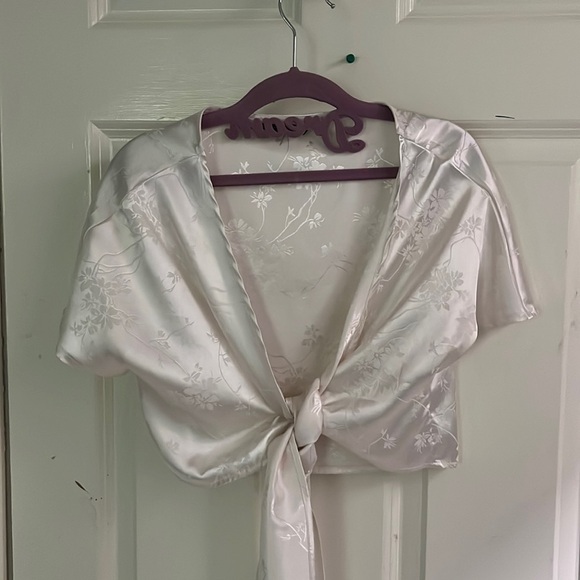 Silk Floral Print Tie Top - Picture 1 of 3